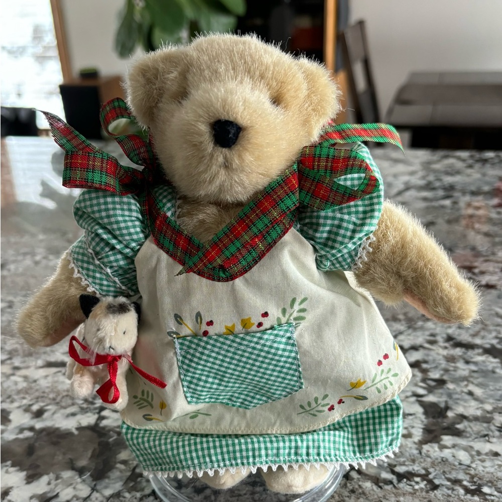 Muffy VanderBear Collectable Teddy Bear